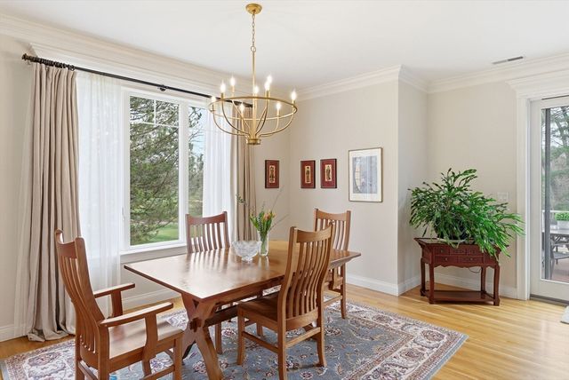 2 Dove Lane, Andover, MA 01810
