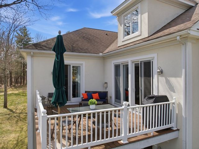 2 Dove Lane, Andover, MA 01810