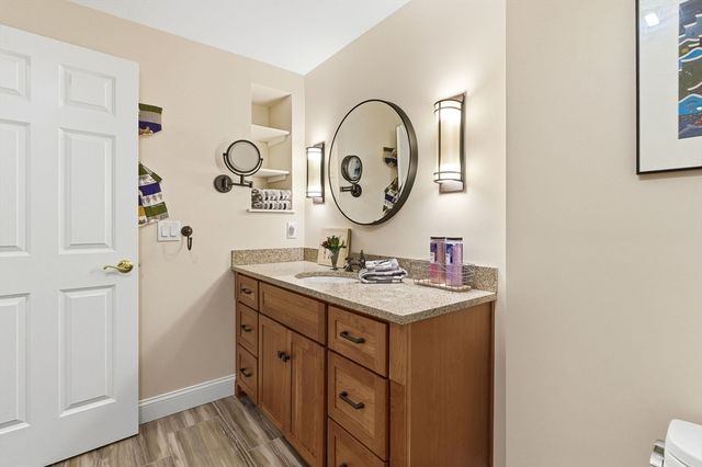 2 Dove Lane, Andover, MA 01810