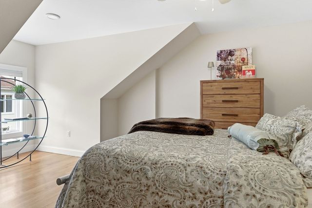 2 Dove Lane, Andover, MA 01810