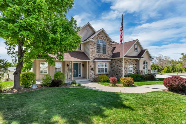 744 E SUNRISE DR, Orem, UT 84097