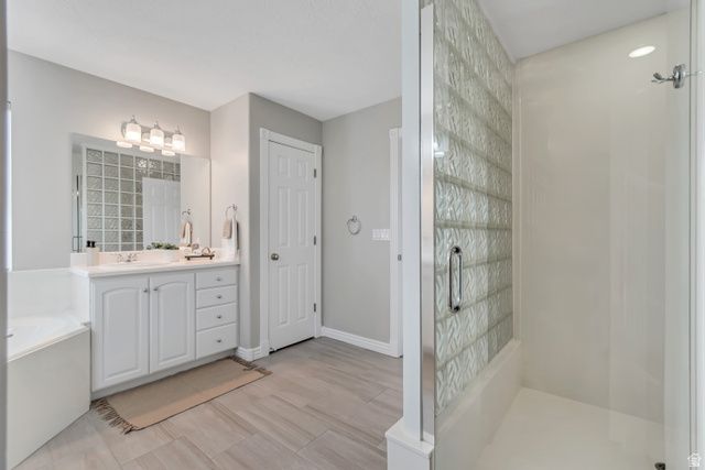 744 E SUNRISE DR, Orem, UT 84097