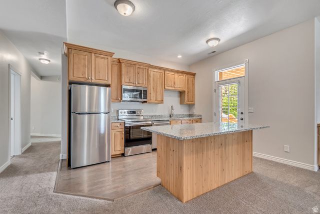 744 E SUNRISE DR, Orem, UT 84097