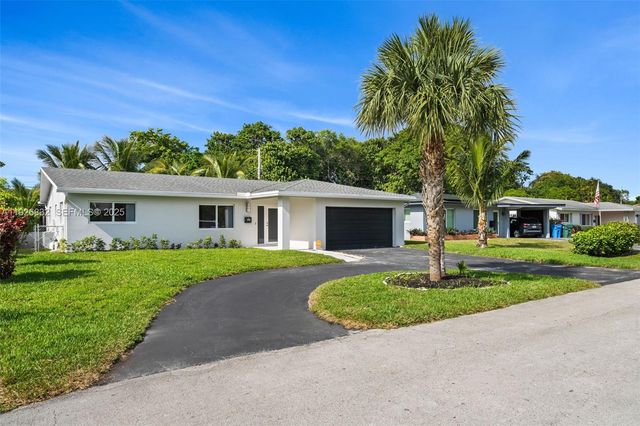 3925 NW 19th Ave, Oakland Park, FL 33309