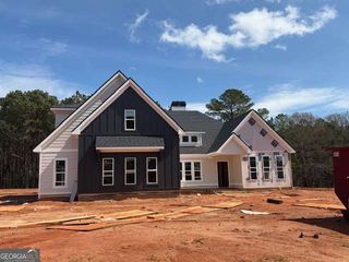 121 Woodford Drive, Roopville, GA 30170