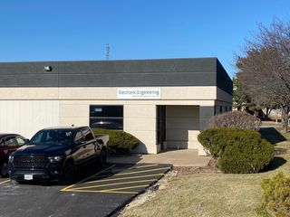 5000 Tremont Ave Avenue 202, Davenport, IA 52807