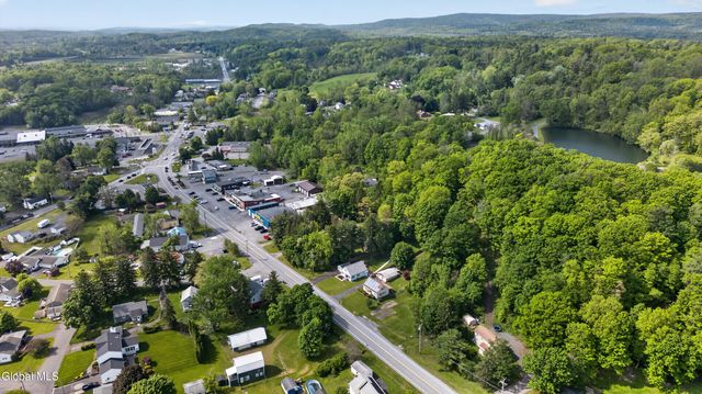 22 Madison Avenue, Ravena, NY 12143
