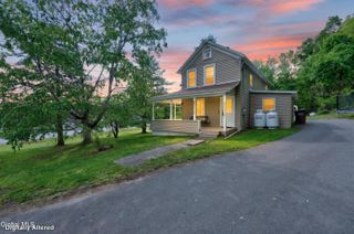 22 Madison Avenue, Ravena, NY 12143