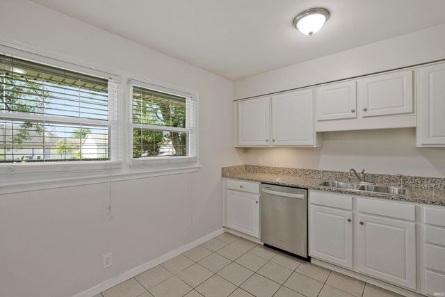 3001 Eastbrooke Drive, Evansville, IN 47711