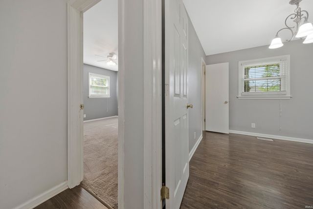 3001 Eastbrooke Drive, Evansville, IN 47711