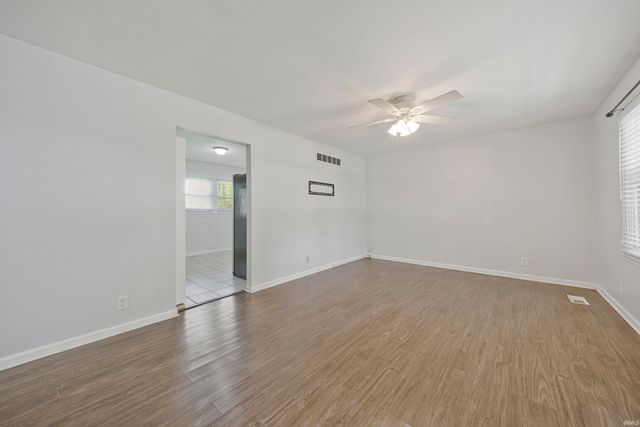 3001 Eastbrooke Drive, Evansville, IN 47711