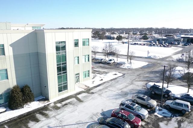 3330 W 177th Street 3H, Hazel Crest, IL 60429