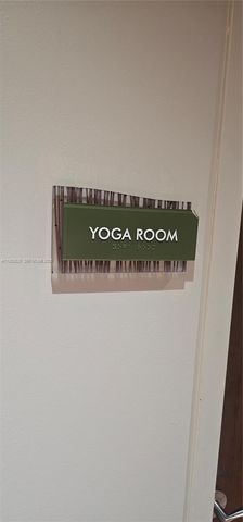 2681 N Flamingo Rd 1506S, Sunrise, FL 33323