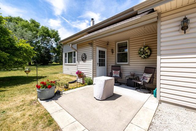 N128W17358 Holy Hill ROAD, Germantown, WI 53022