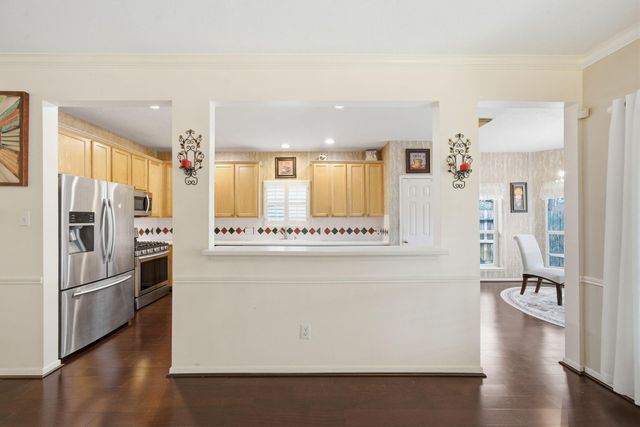 1614 Roaring Springs Lane, Pasadena, TX 77586