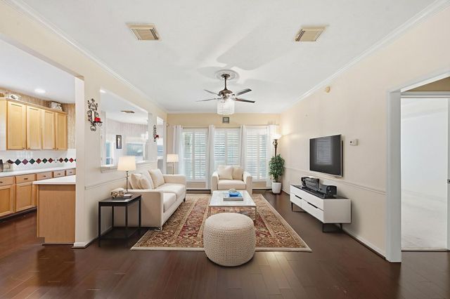 1614 Roaring Springs Lane, Pasadena, TX 77586