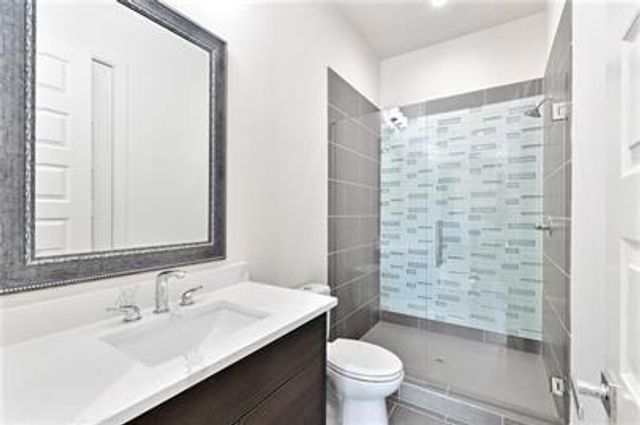 223 16th Street NW 6, Atlanta, GA 30363