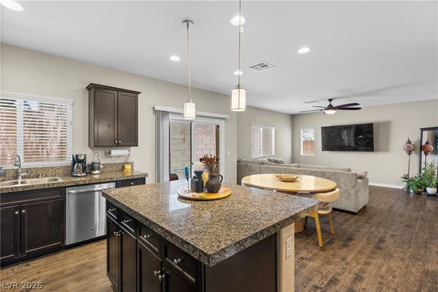 10746 Fenway Park Avenue, Las Vegas, NV 89166