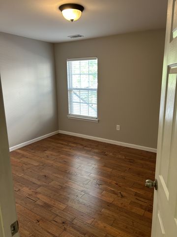 436 Lazy Creek Ln, Nashville, TN 37211