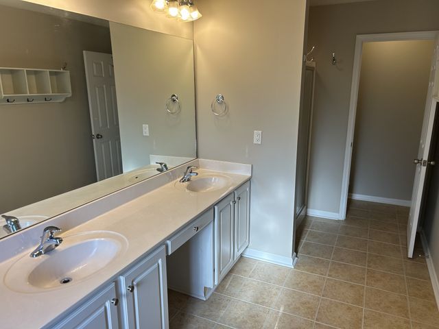 436 Lazy Creek Ln, Nashville, TN 37211
