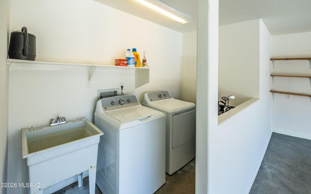 5307 W Arid Canyon Drive, Marana, AZ 85658