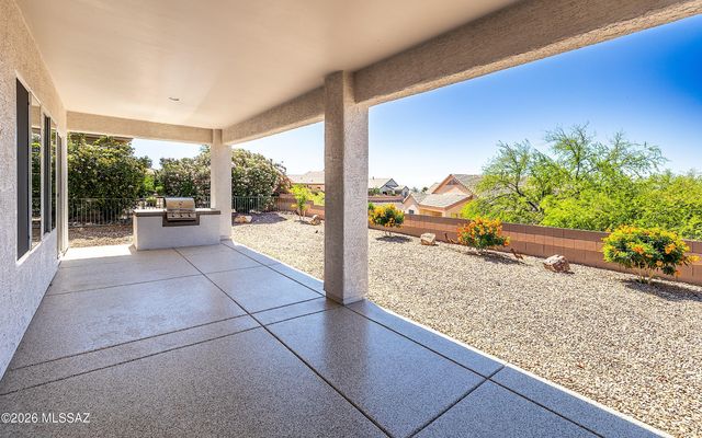 5307 W Arid Canyon Drive, Marana, AZ 85658