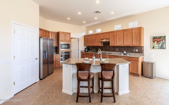 5307 W Arid Canyon Drive, Marana, AZ 85658