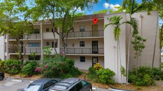 469 N Pine Island Rd B308, Plantation, FL 33324