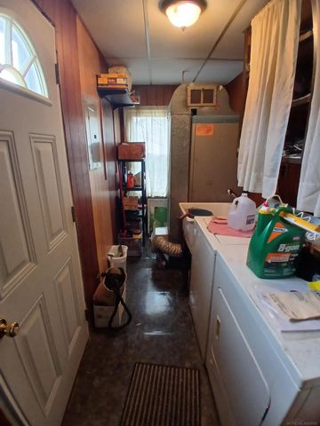 24894 Marigold Avenue, Warren, MI 48089