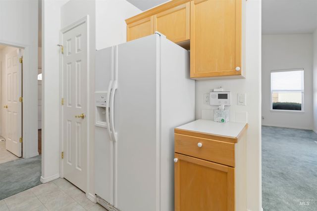 636 N Sterling St, Nampa, ID 83651