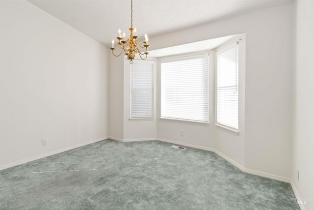 636 N Sterling St, Nampa, ID 83651