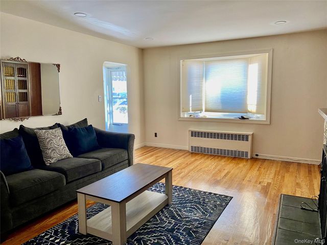 49 Devonshire Drive, New Hyde Park, NY 11040