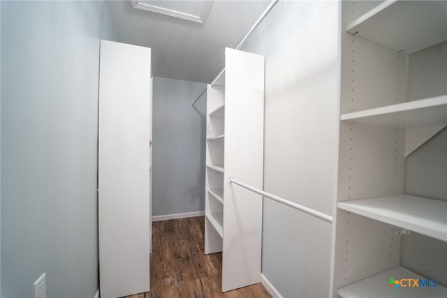 702 Brookhollow Drive, Port Lavaca, TX 77979