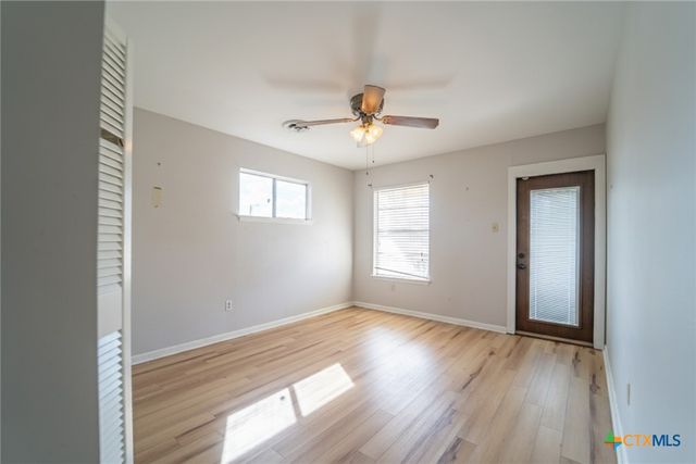 702 Brookhollow Drive, Port Lavaca, TX 77979