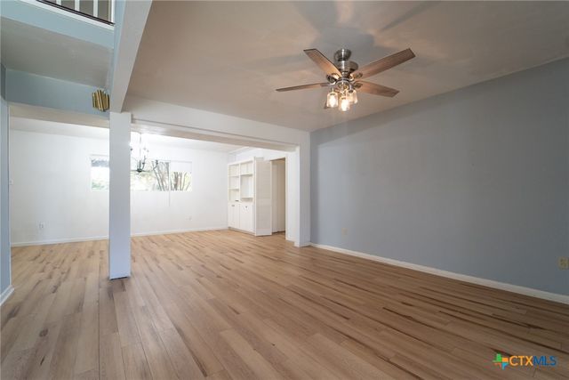 702 Brookhollow Drive, Port Lavaca, TX 77979