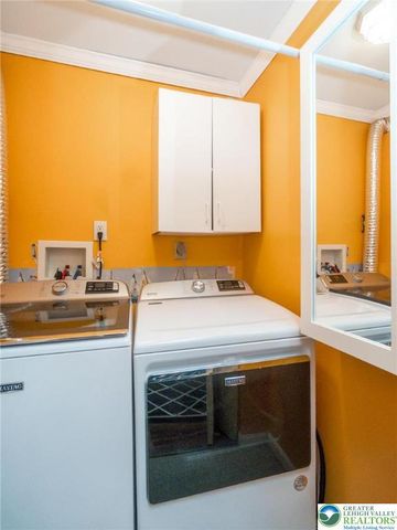 1117 Shagbark Lane, Hamilton Twp, PA 18360