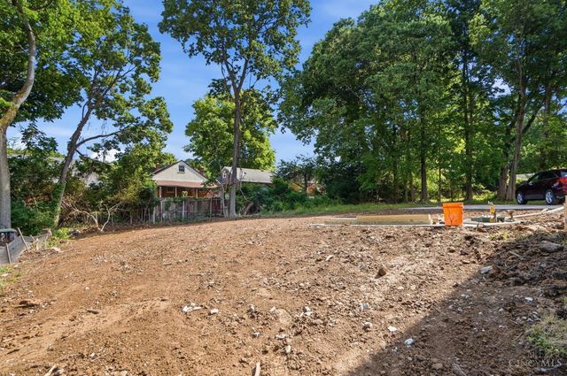 3822 Odin Avenue, Cincinnati, OH 45213