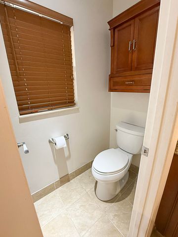 8725 SW 56th Place, Cooper City, FL 33328