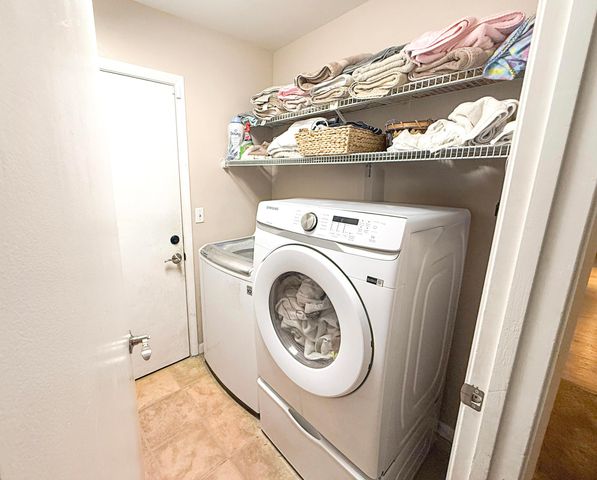 8725 SW 56th Place, Cooper City, FL 33328