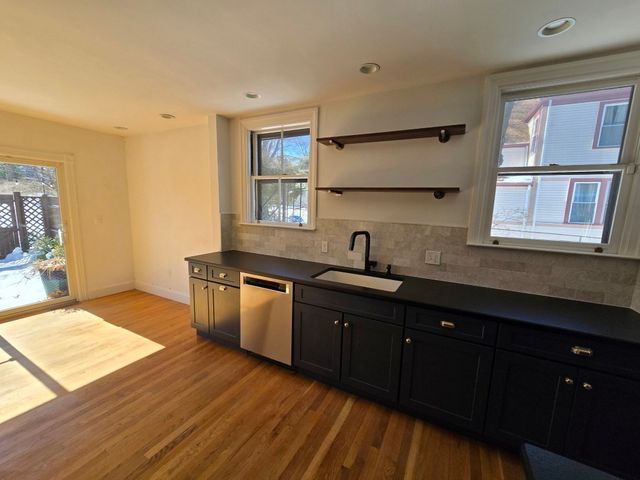 26 Mather 1, Boston, MA 02124