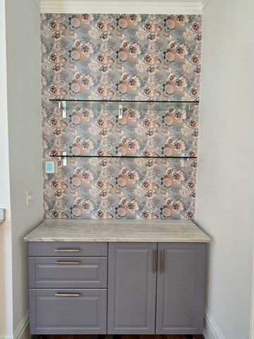 26 Mather 1, Boston, MA 02124