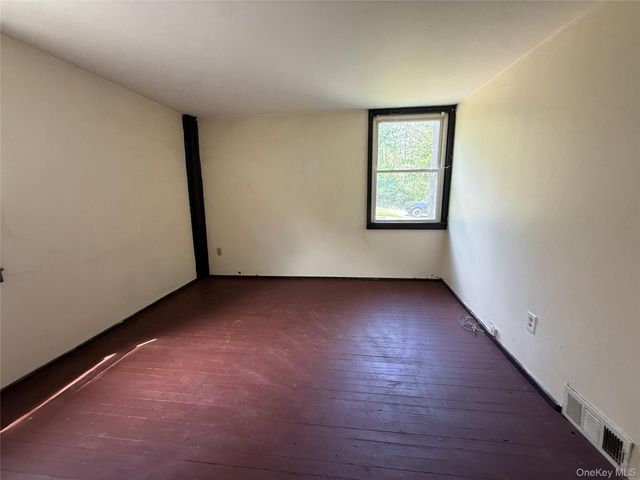 234 Lakeshore Drive, Pleasant Valley, NY 12569