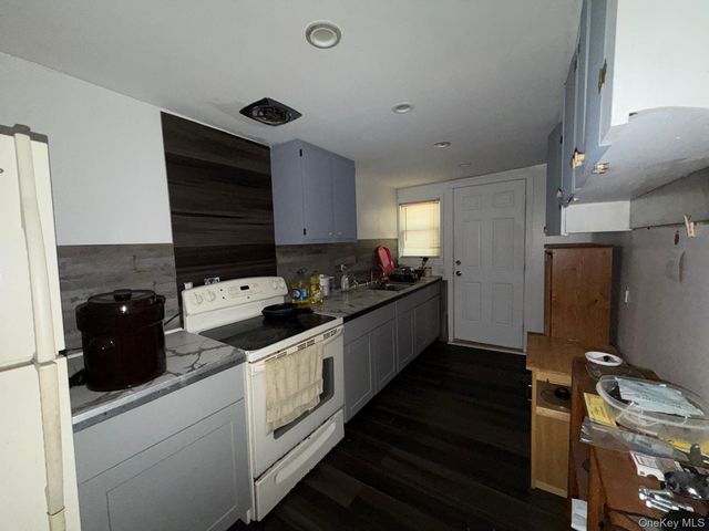 234 Lakeshore Drive, Pleasant Valley, NY 12569