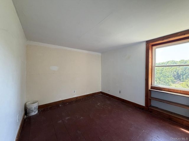 234 Lakeshore Drive, Pleasant Valley, NY 12569
