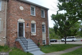 9525 GREENCASTLE LN, Lorton, VA 22079