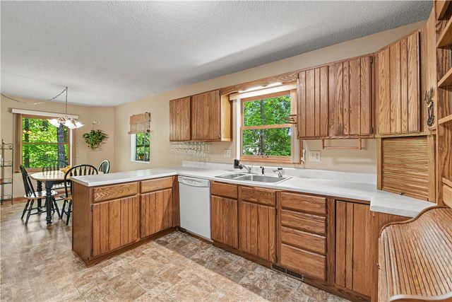 41 Foremast Drive, Salem, SC 29676