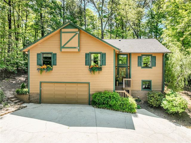 41 Foremast Drive, Salem, SC 29676