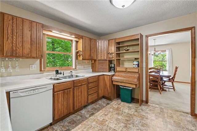 41 Foremast Drive, Salem, SC 29676