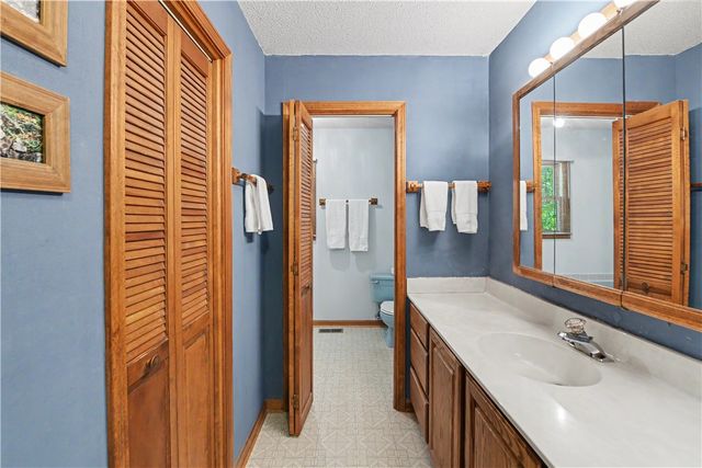 41 Foremast Drive, Salem, SC 29676