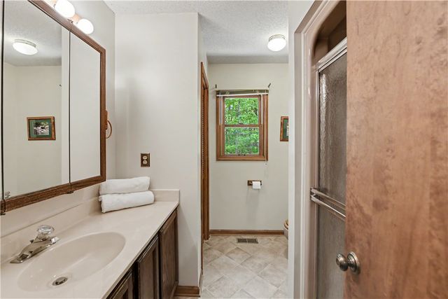 41 Foremast Drive, Salem, SC 29676